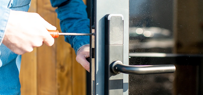 Aluminium Door Lock Replacement in Laguna Beach, California